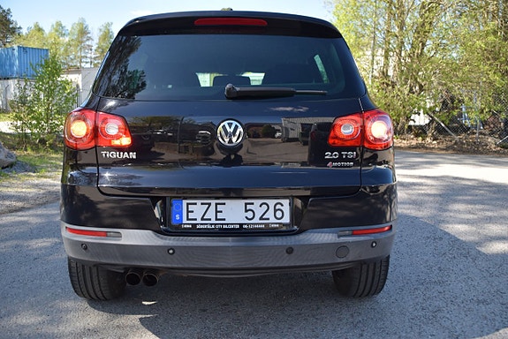 Volkswagen Tiguan 4 of 5