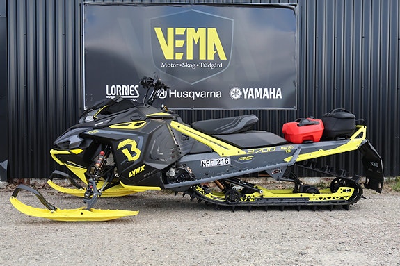Lynx BOONDOCKER RE 3700 850 E-TEC -20 6 of 10