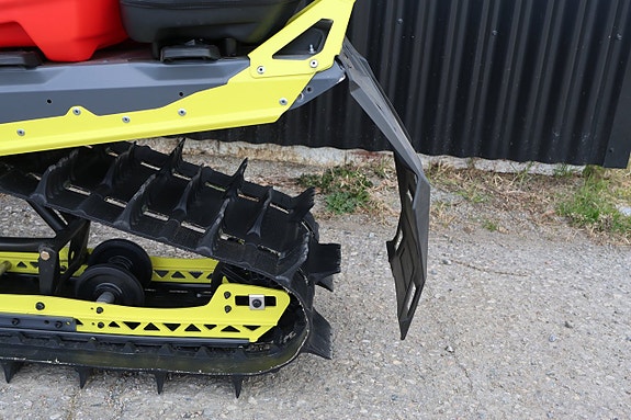 Lynx BOONDOCKER RE 3700 850 E-TEC -20 9 of 10