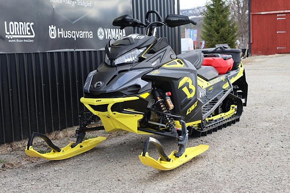Lynx BOONDOCKER RE 3700 850 E-TEC -20 2 of 10