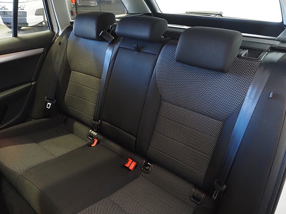 Skoda Octavia 14 of 24