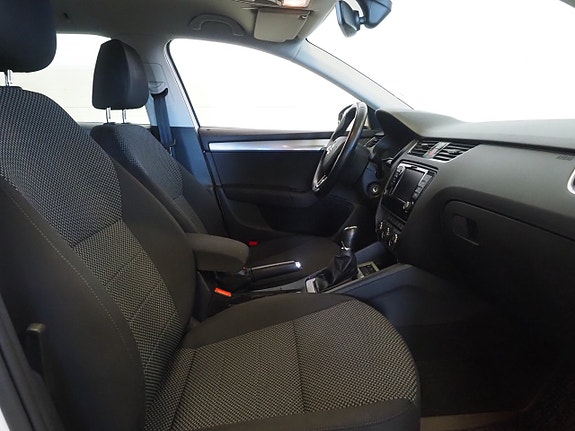 Skoda Octavia 9 of 24