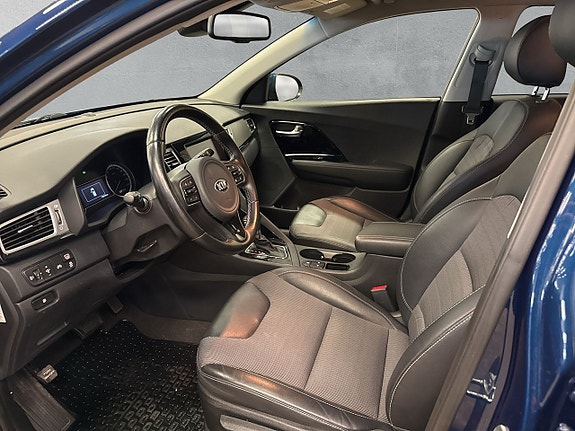 Kia Niro 11 of 25