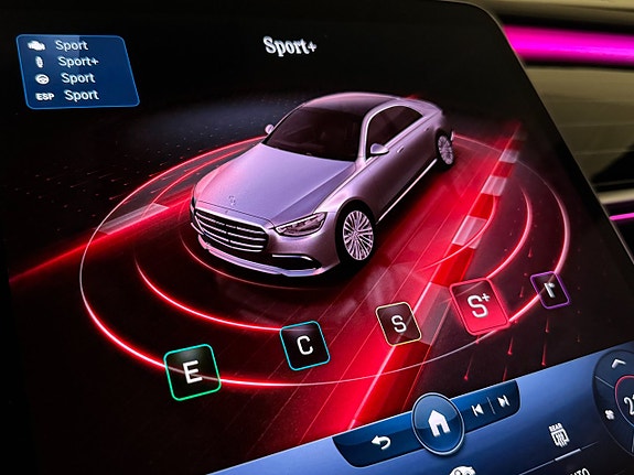 Mercedes-Benz S400 d 24 of 30
