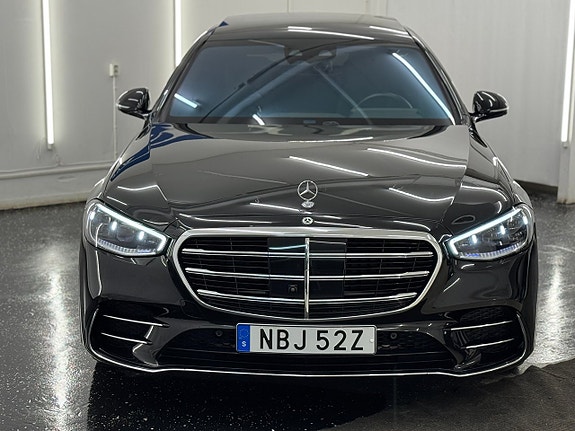 Mercedes-Benz S400 d 2 of 5
