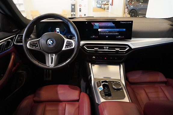 BMW i4 11 of 15