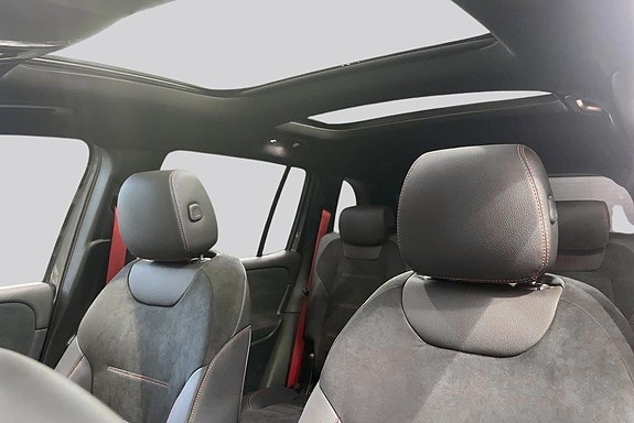 Mercedes-Benz GLB35 17 of 17
