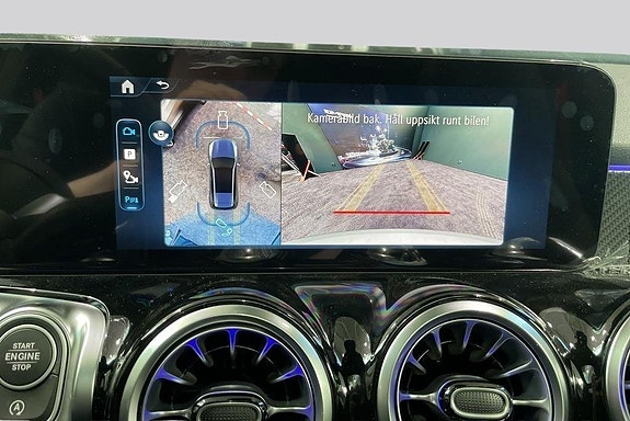 Mercedes-Benz GLB35 11 of 17