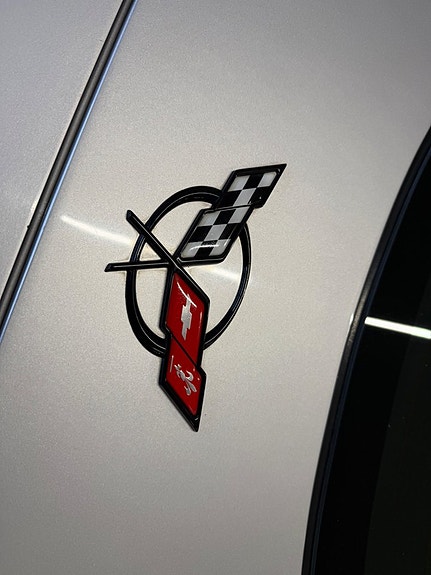 Chevrolet Corvette 11 of 18