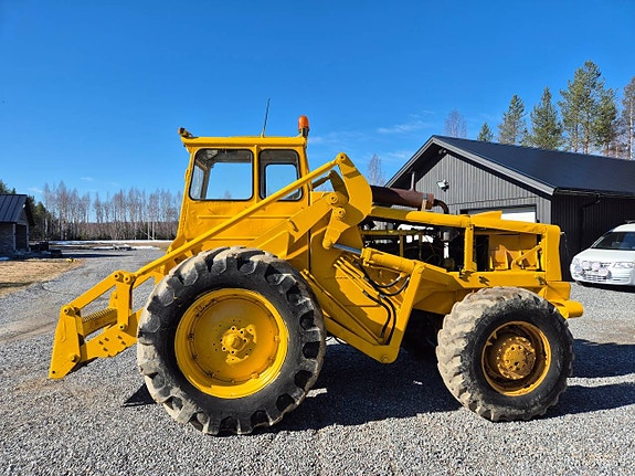 Volvo BM LM 840 Baklastare Gårdstraktor fint skick klassiker 3 of 12