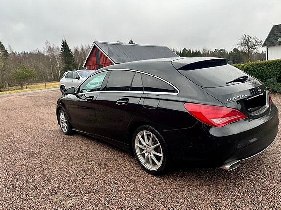 Mercedes-Benz CLA220 d 8 of 9