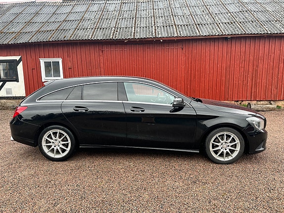 Mercedes-Benz CLA220 d 7 of 9