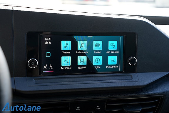 Volkswagen Caddy Maxi 16 of 18