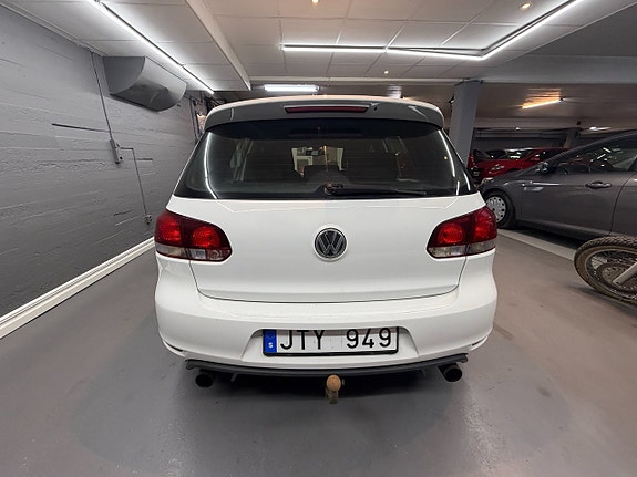 Volkswagen Golf VI 7 of 16