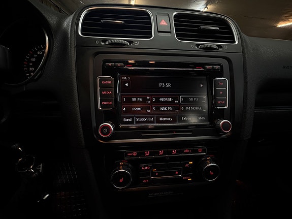 Volkswagen Golf VI 16 of 16