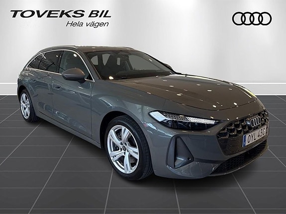 Audi A5 3 of 18