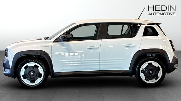 Renault 4 E-Tech 6 of 12