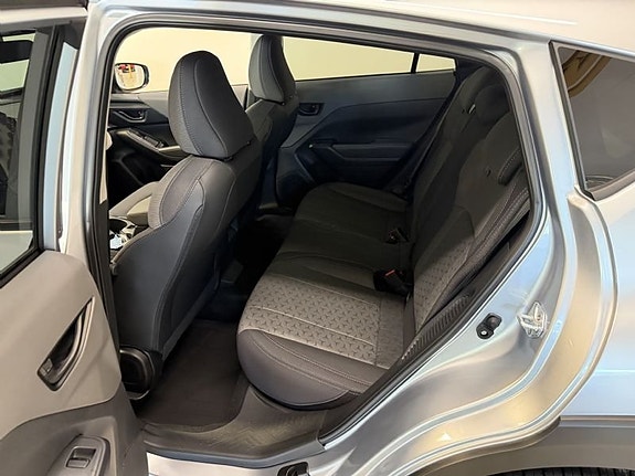 Subaru Crosstrek 6 of 9