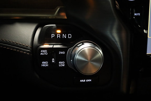Dodge RAM 1500 18 of 25