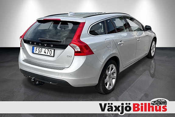 Volvo V60 3 of 10