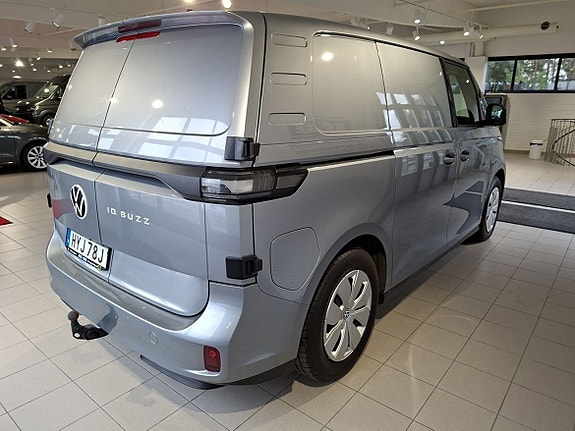 Volkswagen ID. Buzz 8 of 11