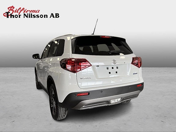 Suzuki Vitara 3 of 5