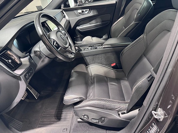 Volvo XC60 5 of 5