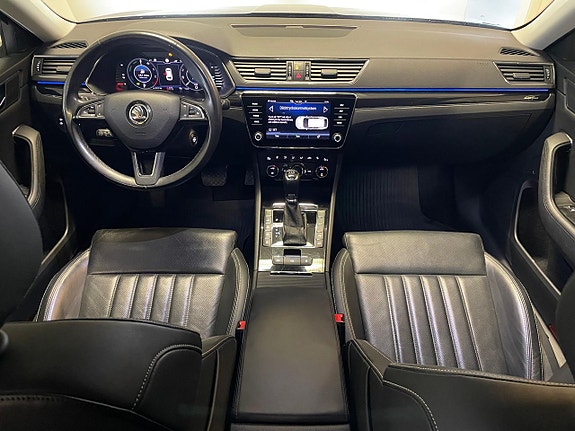 Skoda Superb 8 of 27