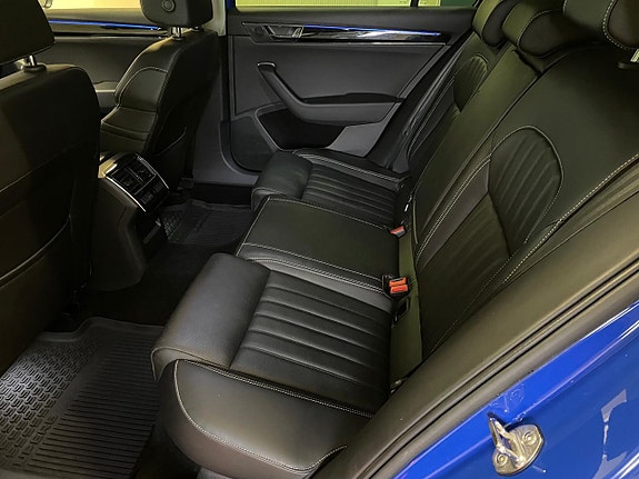 Skoda Superb 21 of 27
