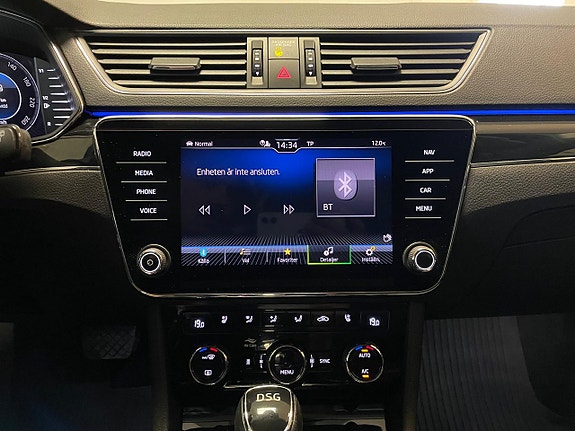 Skoda Superb 19 of 27