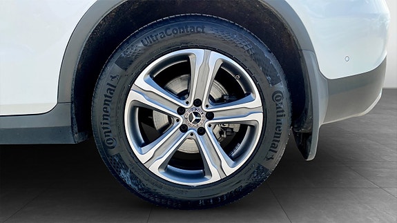 Mercedes-Benz GLC200 7 of 14