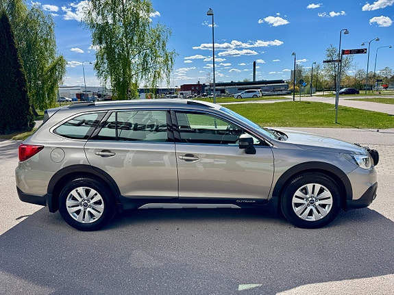 Subaru Outback 5 of 5