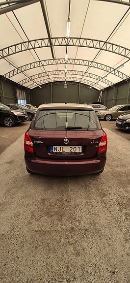 Skoda Fabia 6 of 23