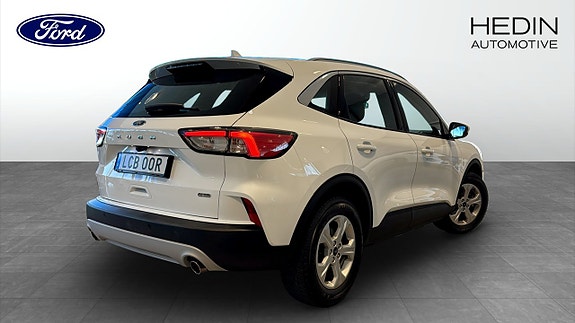 Ford Kuga 2 of 15