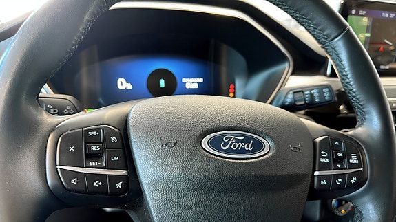 Ford Kuga 15 of 15