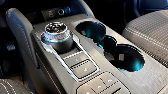 Ford Kuga 14 of 15