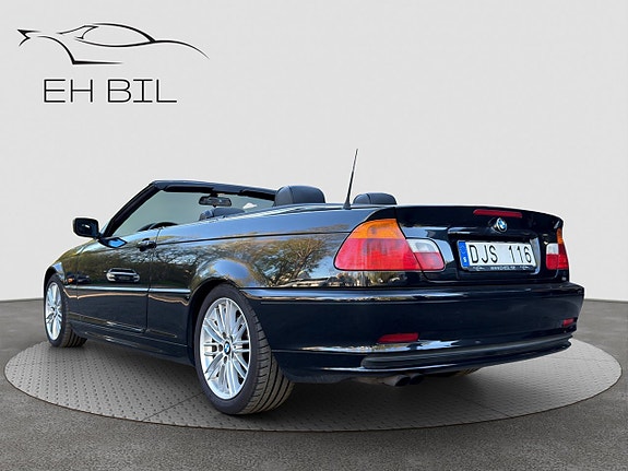 BMW 320 7 of 14