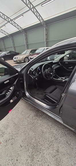 Mercedes-Benz C200 d 7 of 12