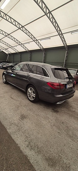 Mercedes-Benz C200 d 5 of 5