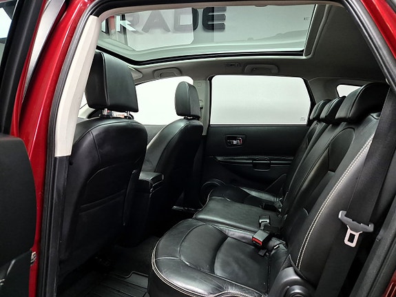 Nissan Qashqai+2 26 of 30