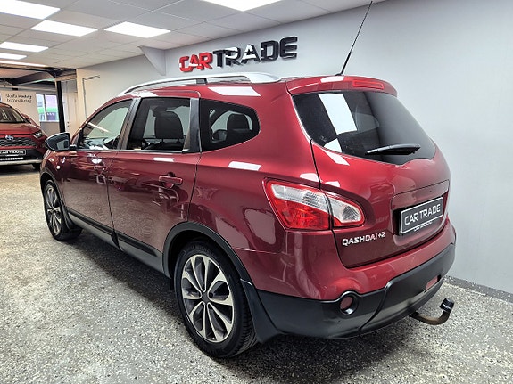 Nissan Qashqai+2 4 of 5