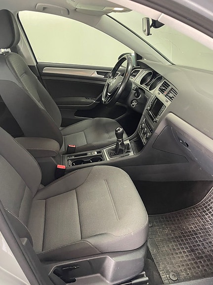 Volkswagen Golf I 6 of 10