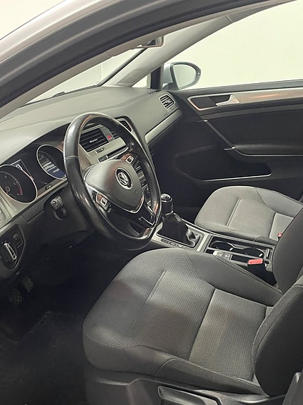 Volkswagen Golf I 8 of 10