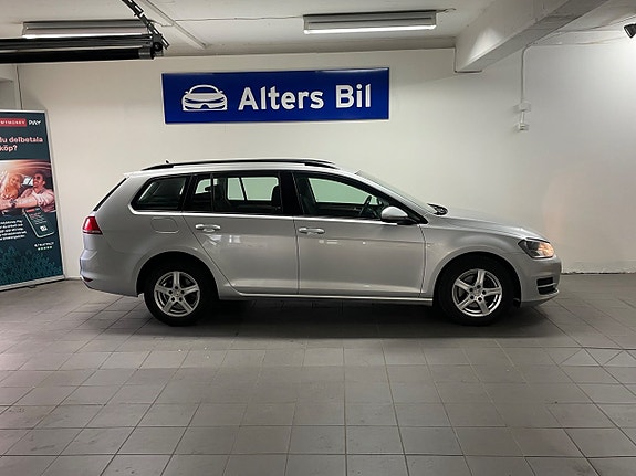 Volkswagen Golf I 2 of 10