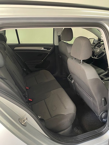 Volkswagen Golf I 7 of 10