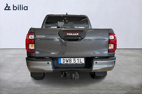 Toyota HiLux 5 of 23