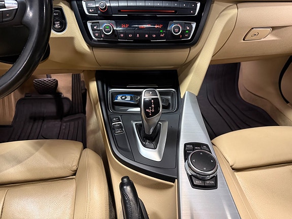 BMW 428i 13 of 30
