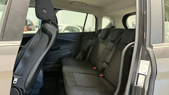 Ford B-MAX 14 of 21