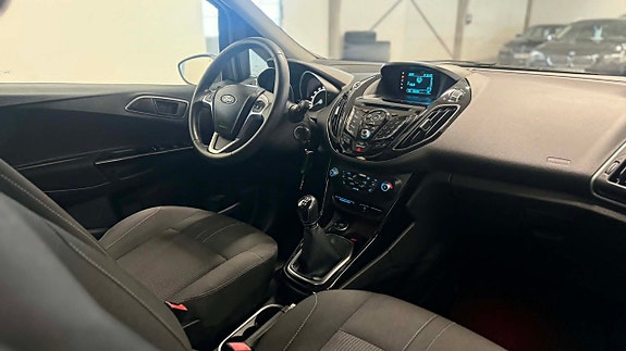 Ford B-MAX 20 of 21