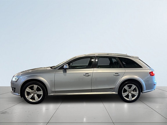 Audi A4 3 of 20